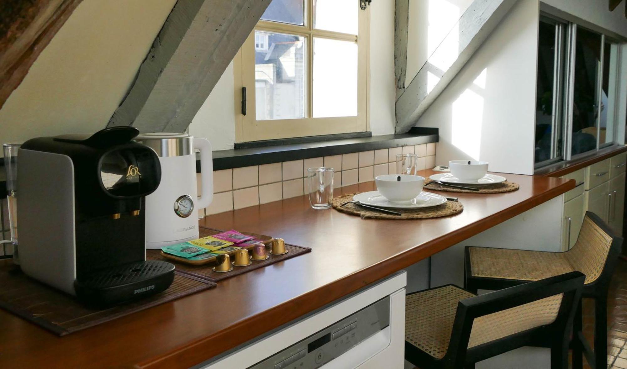 Suite Toussaint - Calme & Authentique Angers Exteriör bild