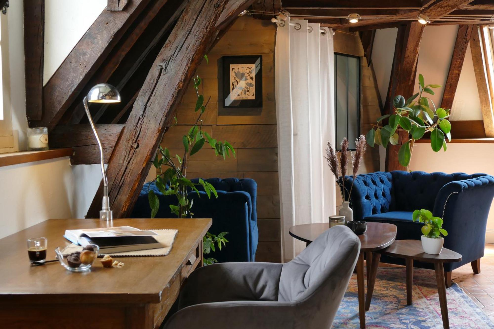 Suite Toussaint - Calme & Authentique Angers Exteriör bild