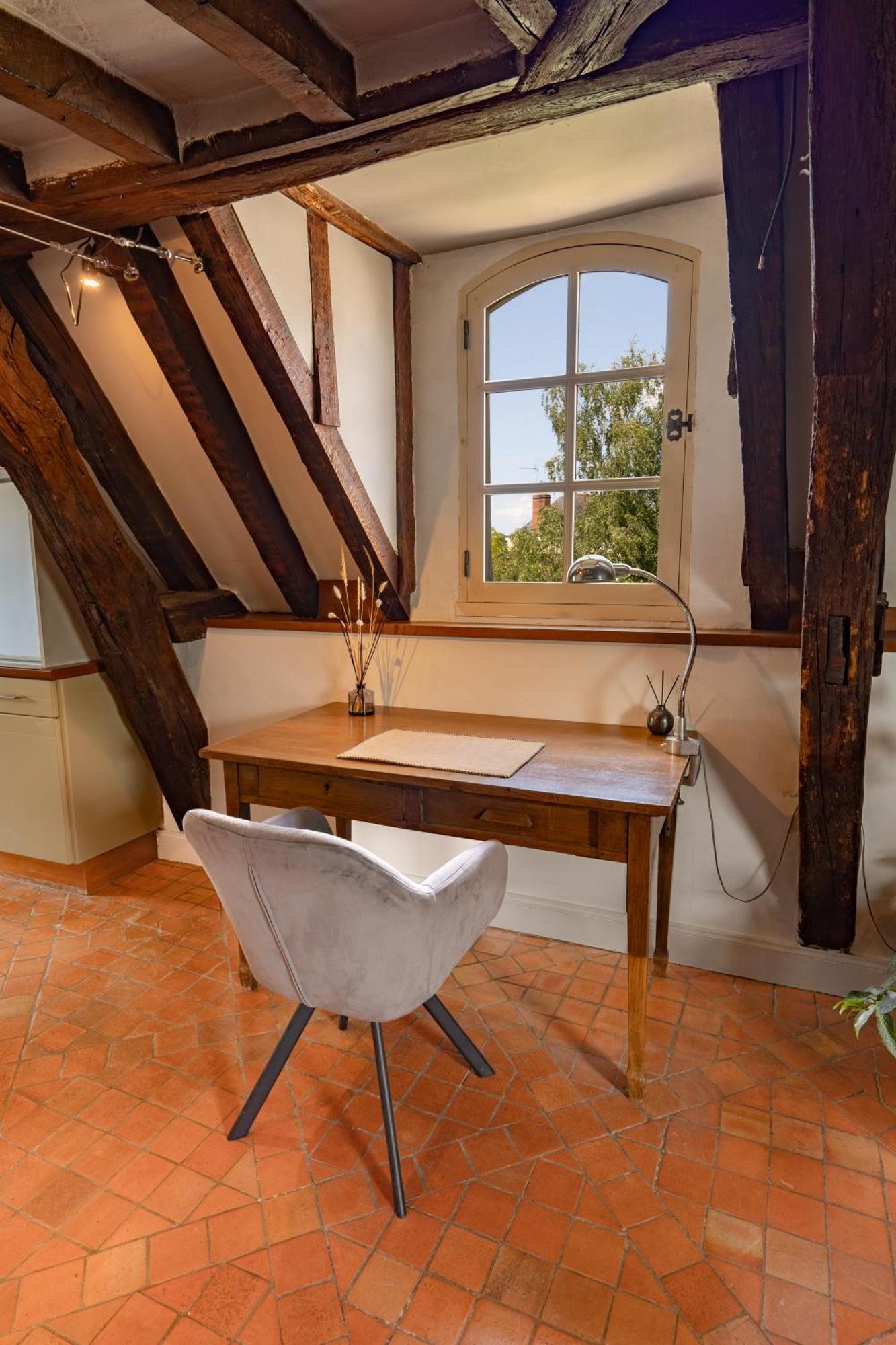 Suite Toussaint - Calme & Authentique Angers Exteriör bild