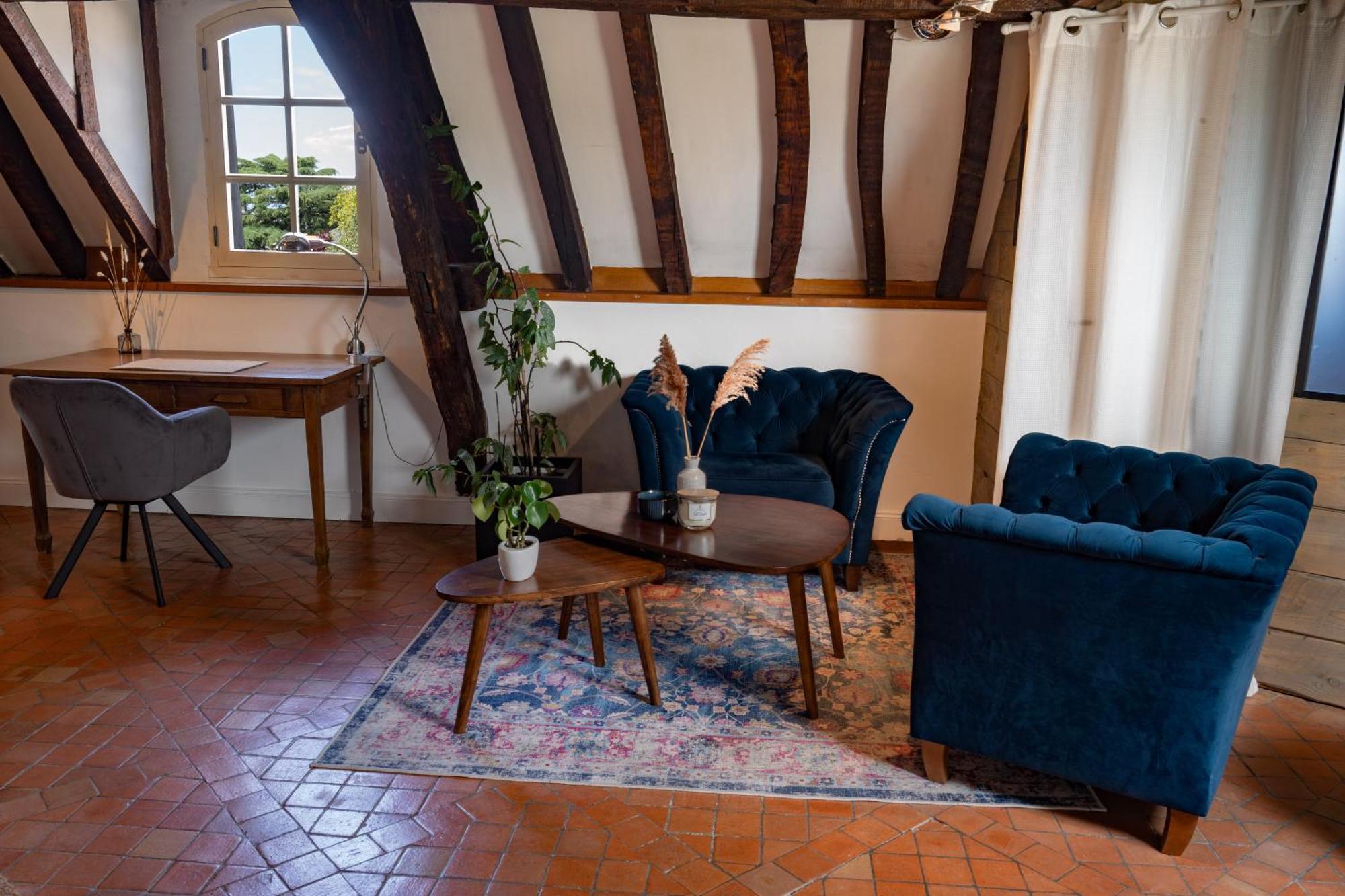 Suite Toussaint - Calme & Authentique Angers Exteriör bild